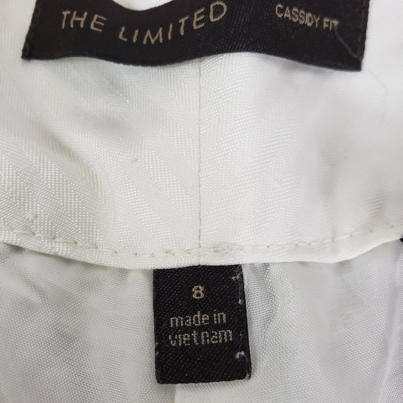 The Limited Cassidy fit women's short size 8 classy silver sheen ecru band waist - Picture 7 of 13